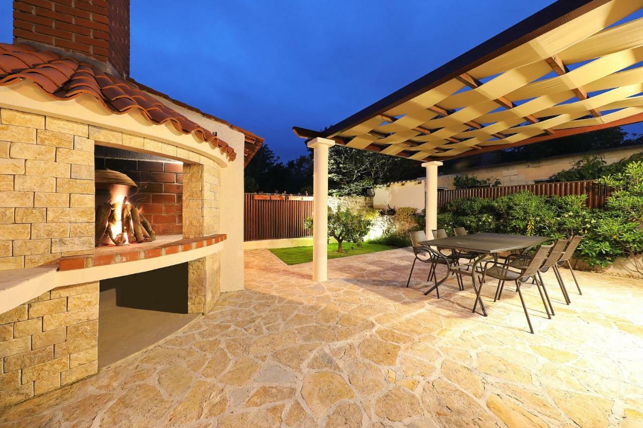 Villa Arancia Kozino Luaran gambar